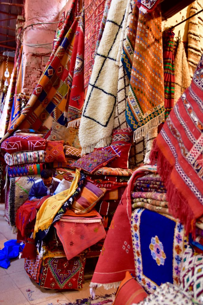 Morocco Souk guide - Colorful carpets in Marrakech