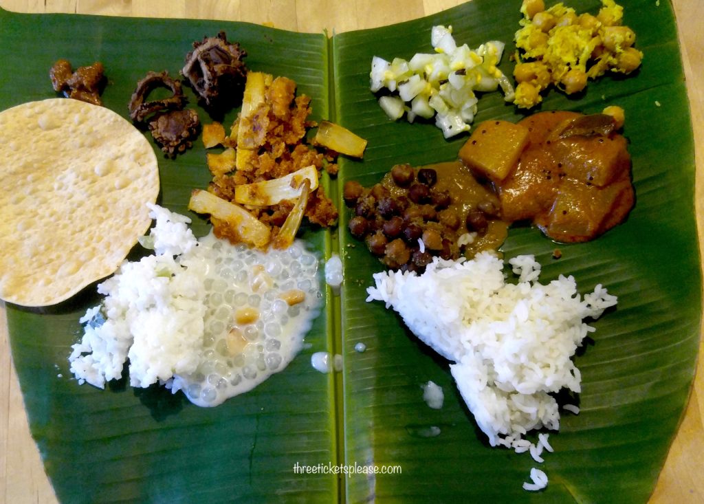 Top things to do in India - authentic indian food experience - Banana leaf meal