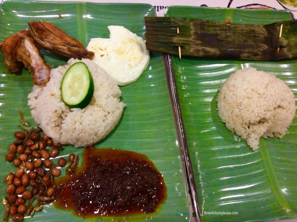 Authentic Singaporean food - nasi lemak
